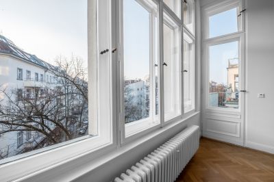 Modern picture window installation